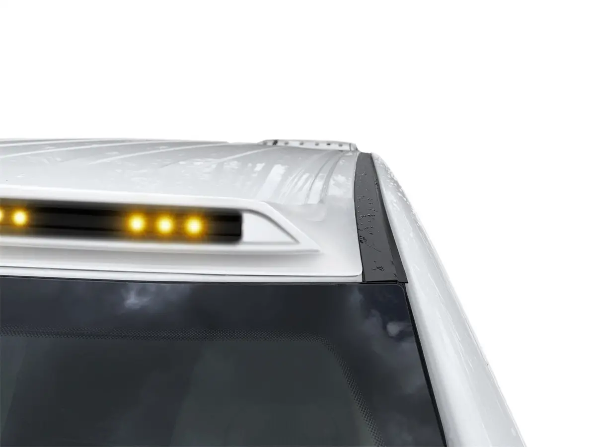 Auto Ventshade 698004-Pw7 Aerocab Color Match Marker Light Fits 15-18 1500 1