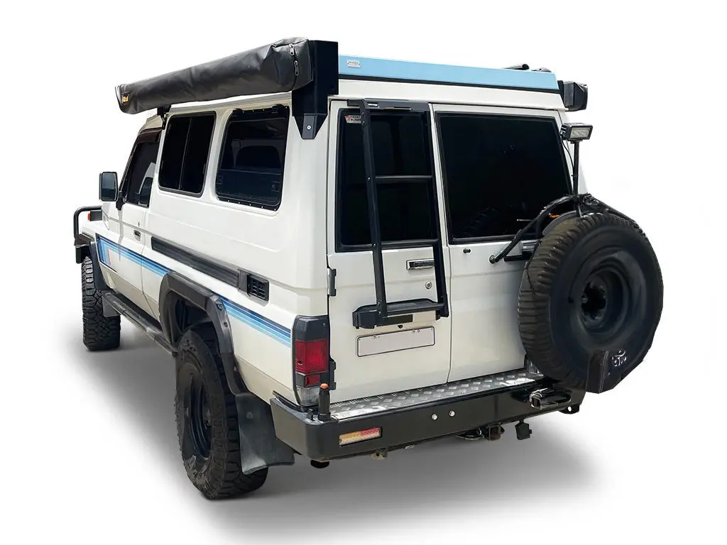 Front Runner Toyota Land Cruiser 75 / 78 Troopy Ladder 1